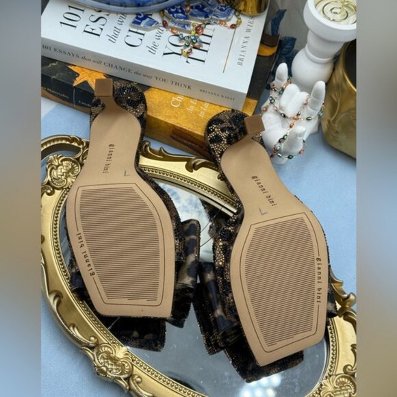 🆕 GIANNI BINI 🧿NWOB PeekaTwo Leopard Print Crystal Keyhole Ornament Sandal Sz7 - Picture 11 of 16